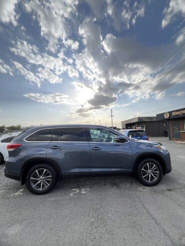 купить мини мотоцикл для детей на бензине: Toyota Highlander: 2018 г., 3.5 л, Автомат, Бензин, Жол тандабас