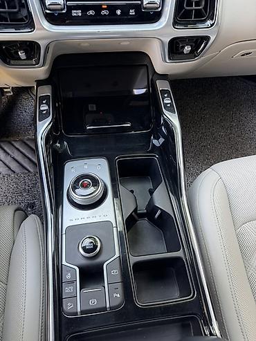 getz 2: Kia Sorento: 2021 г., Автомат, Гибрид, Кроссовер — 6