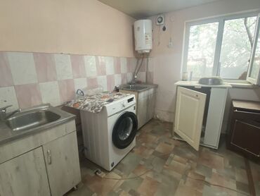 купить дом в ипотеку без первоначального взноса: 20 кв. м, 1 бөлмө, Видео байкоо, Забор, тосулган, Сарай