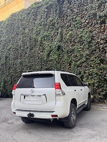 disklərin satisi: Tecili satılır!! Toyota Land Cruiser Prado – ağ rəngli, tam ölçülü — 3