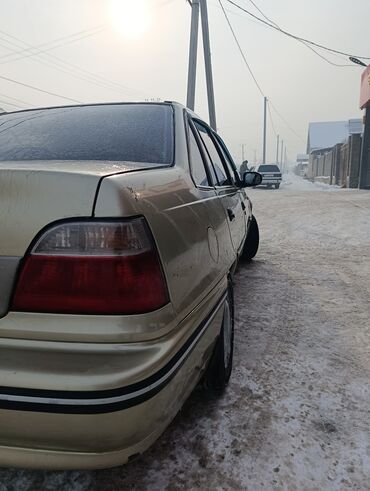 Daewoo: Daewoo Nexia: 2005 г., 1.5 л, Механика, Бензин, Седан — 13