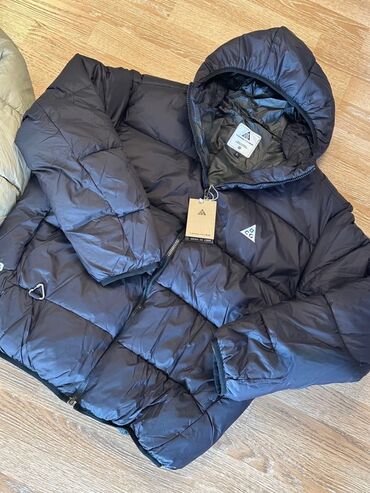 тойские платья: Пуховик Nike ACG Therma-FIT ADV - Модель: пуховая куртка с капюшоном