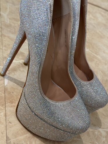 Tuflilər: Tuflilər, Ölçü: 37, rəng - Gümüşü, Yeni — 6