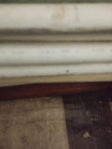 ev qizdiricilar: Ağ rəngli metal/alyuminiy radiator paneli. - Material: metal (ağ toz — 1
