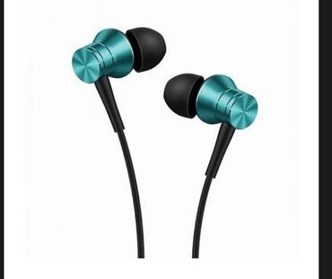 akg qulaqcıq: 1MORE Piston Fit qulaqciq səs effekti əladir. keyfiyyətli