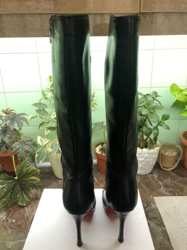 Çəkmələr: Çəkmə, Ölçü: 38, rəng - Qara, İşlənmiş — 7