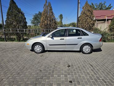 машину: Ford Focus: 2000 г., 2 л, Автомат, Бензин, Седан