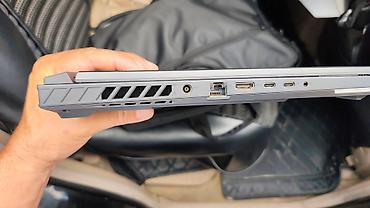 rog ally x: ASUS ROG G18 / 19-14900HX 32GB DDR5 RAM | 1TB SSD | RTX4060 8GB | — 1
