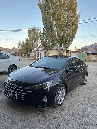 женские машины автомат: Hyundai Elantra: 2019 г., 2 л, Автомат, Бензин, Седан — 3