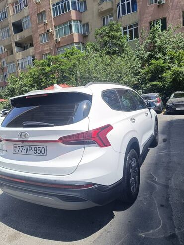 İnformatika: Hyundai Santa Fe: 1.6 l | 2023 il Ofrouder/SUV