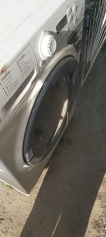 2 t: Стиральная машина фронтальной загрузки Hotpoint-Ariston — 1