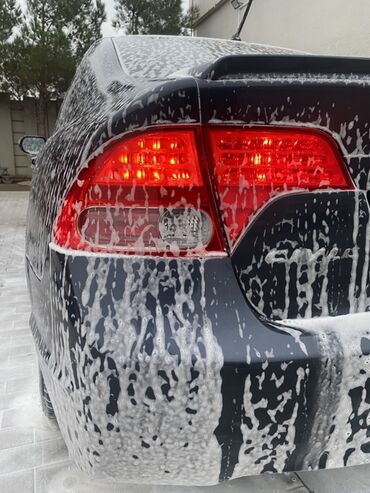 Honda: Honda Civic: 1.3 l | 2006 il Sedan — 3