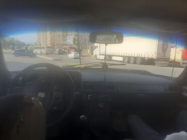 фольксваген поло новый кузов: VAZ-24 “Volqa” sedan - Kuzov: 4 qapılı, tünd rəng, xrom detallar, düz