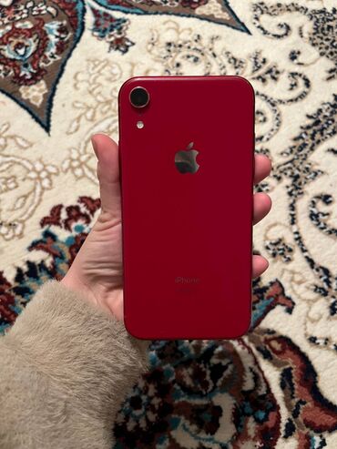 Apple iPhone: IPhone Xr, Б/у, 128 ГБ, Красный, 81 %