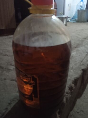 секатор бу: Иштетилген майлар сатылат,литри40 сом