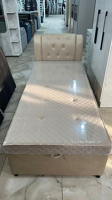 Двуспальные кровати: Двуспальная кровать, Новый, С матрасом, длина - 200 см — 16