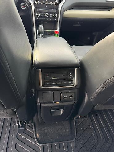 Subaru: Subaru Ascent: 2019 г., 2.4 л, Вариатор, Бензин, Кроссовер — 17