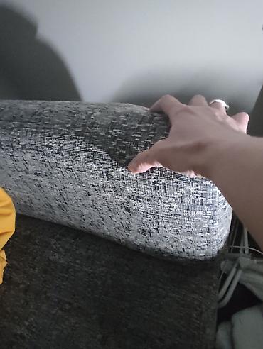 Sofe i kaučevi: Sofa/kauč s valjkastim naslonom – sivi melirani štof,Naslon se podiže — 6