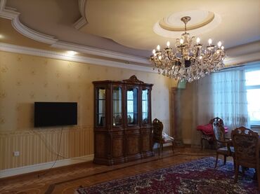 Uzunmüddətli kirayə mənzillər: Gənclik metrosuna yaxın yeni tikili evə oğlan otaq yoldaşı axtarılır — 7