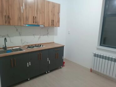 сдается квартира рынок мадина: 55 м², 3 комнаты, Утепленный, Забор, огорожен
