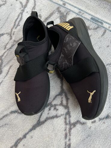 кроссовки пума цена: PUMA Оригинал 💯 
Размер 38
Цена 500