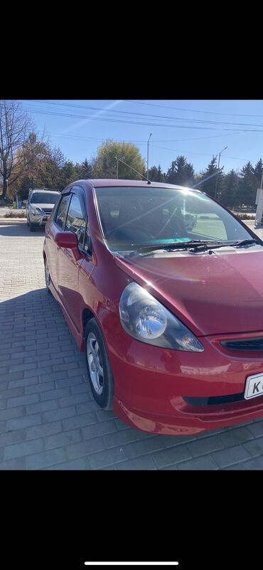 Honda: Honda Fit: 2001 г., 1.3 л, Автомат, Бензин, Седан