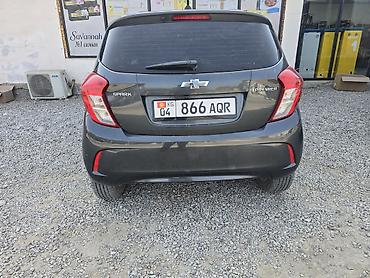 линолеум на спринтер: Chevrolet Spark: 2019 г., Механика, Бензин, Хэтчбэк — 4