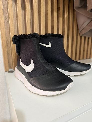 11 джорданы: Кроссовки, 32, Nike, Б/у, цвет - Черный, Самовывоз, Платная доставка — 2