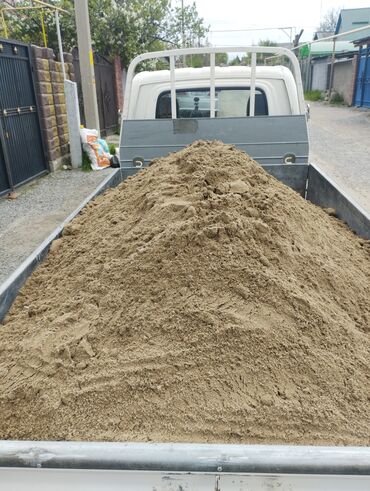 Портер, грузовые перевозки: Песок доставка портером до 3х тон песок песок кум песок кум песок кум