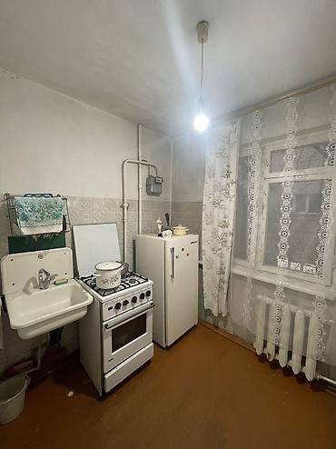 сколько стоит квартира в бишкеке 2023: 2 комнаты, 46 м², 104 серия, 2 этаж, Косметический ремонт — 10