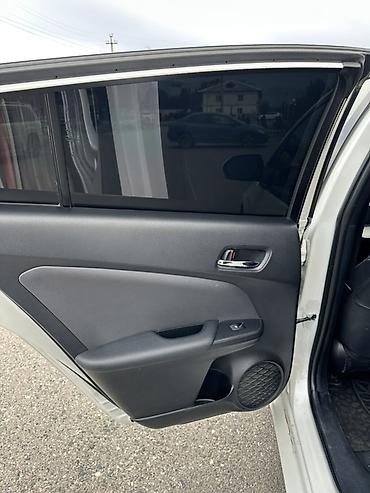 четырка цена: Toyota Prius: 2018 г., 1.8 л, Вариатор, Гибрид, Лифтбек — 10