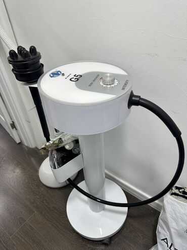 Dırnaq qurutma lampaları: Vibro massaj, Təlim keçirilir