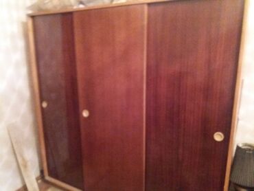 Шкафы для одежды: Шкаф для одежды, Б/у, Прямой, Дерево — 3