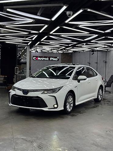 voxy noah: Toyota Corolla: 2022 г., 1.8 л, Автомат, Гибрид, Седан — 2
