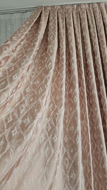 Pərdə və tüllər: Ağ rəngli tül pərdə parçaları - Material: nazik, şəffaf və nəfəsalan — 11