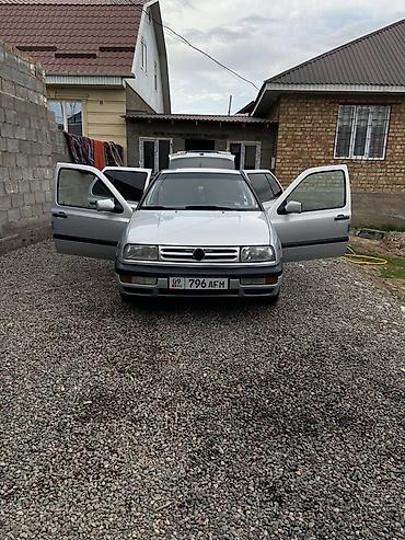 vw polo: Volkswagen Vento: 1994 г., 1.8 л, Автомат, Бензин, Седан — 2
