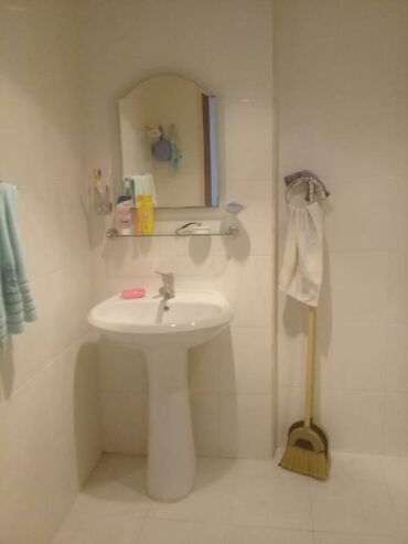 Uzunmüddətli kirayə mənzillər: Bineqedi rayonu 9-cu mikrarayonda 16 mertebeli binanın 14-cu — 8