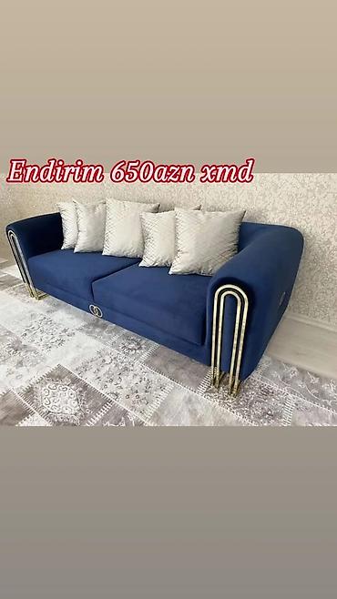 divan xırdalan: Mavi rəngdə, müasir dizaynlı yumşaq divan. - 3 oturacaqlı, dərin və — 1