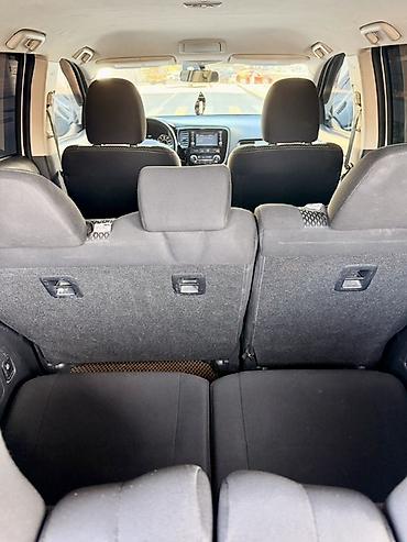 поджеро 2: Mitsubishi Outlander: 2017 г., 2.4 л, Вариатор, Бензин, Кроссовер — 7