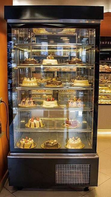 Холодильное оборудование: Şirniyyat soyuducusuTəsvir ; Şirniyat Soyuducusu🧁 Şirniyyat Soyuducusu — 1