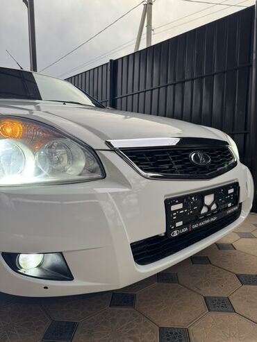 ВАЗ (ЛАДА): ВАЗ (ЛАДА) Priora: 2015 г., 1.6 л, Механика, Бензин, Седан — 3