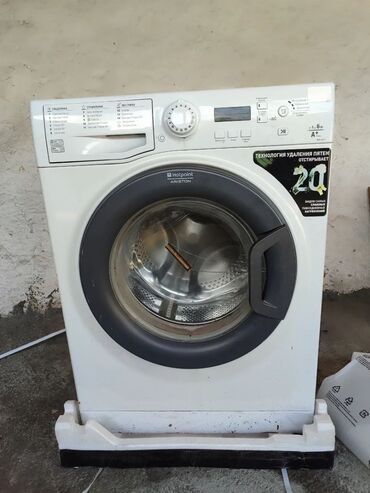 аристондор ош: Кир жуучу машина Hotpoint Ariston, Колдонулган, Автомат, 6 кг чейин, Компакттуу