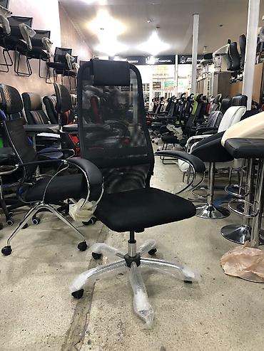 Ofis və oyun kresloları: Yeni, Təkərli, Qolları tənzimlənir, Dəri — 13