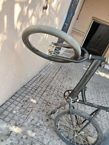 teze velosipedler: Alan adam yeniden söküb yığmalıdır düz yığılmayıb sep tez tez — 6