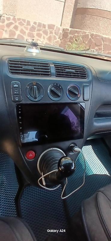 хонда фитт: Honda Civic: 2001 г., 1.6 л, Механика, Хэтчбэк — 5
