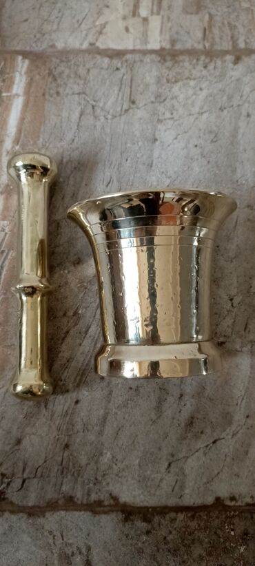 Əntiq qablar: Qədim,bronz,bürünc həvəngdəsti.Super vəziyyətdə.5 kq.Qiymət sondur! — 5