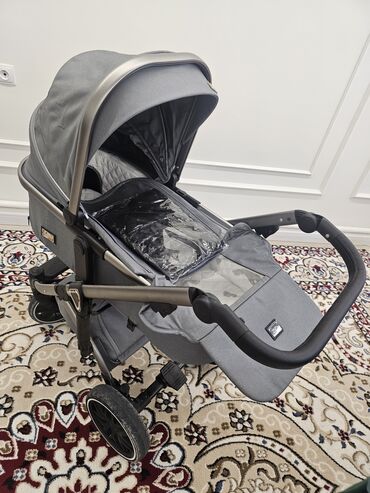 продаю в связи с переездом: Балдар арабасы, түсү - Күмүш