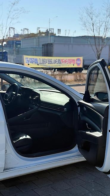 Hyundai: Hyundai Avante: 2021 г., 1.6 л, Автомат, Гибрид, Седан — 17