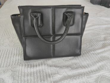 sprej za ugg cizme: Shoulder bag