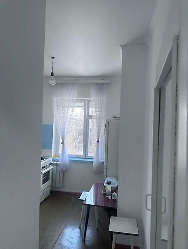 Продажа квартир: 2 комнаты, 50 м², 105 серия, 4 этаж, Старый ремонт — 8